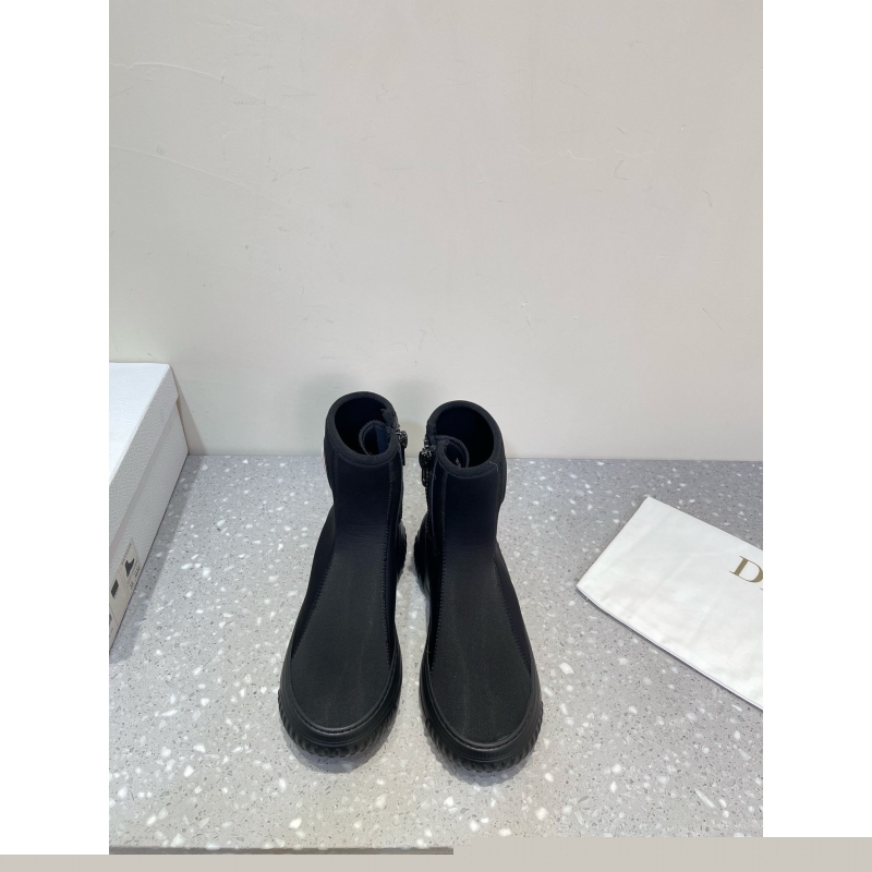 ch**an D*or boots
